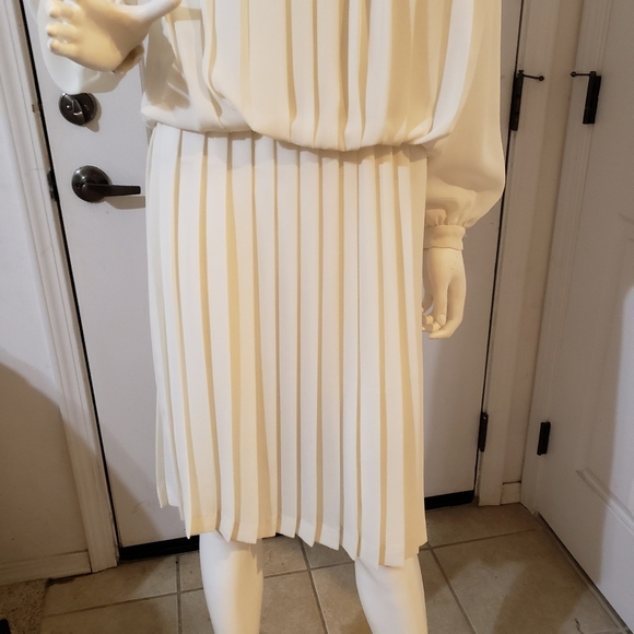 Vintage In The Mood Long Sleeve Pleated Dress size 6 - Picture 3 of 8